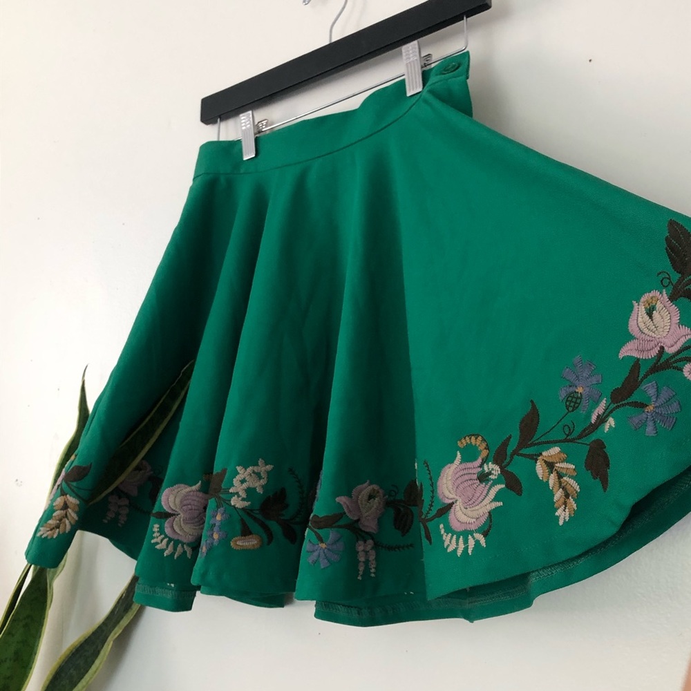 Mod cloth green high waisted embroidered skirt